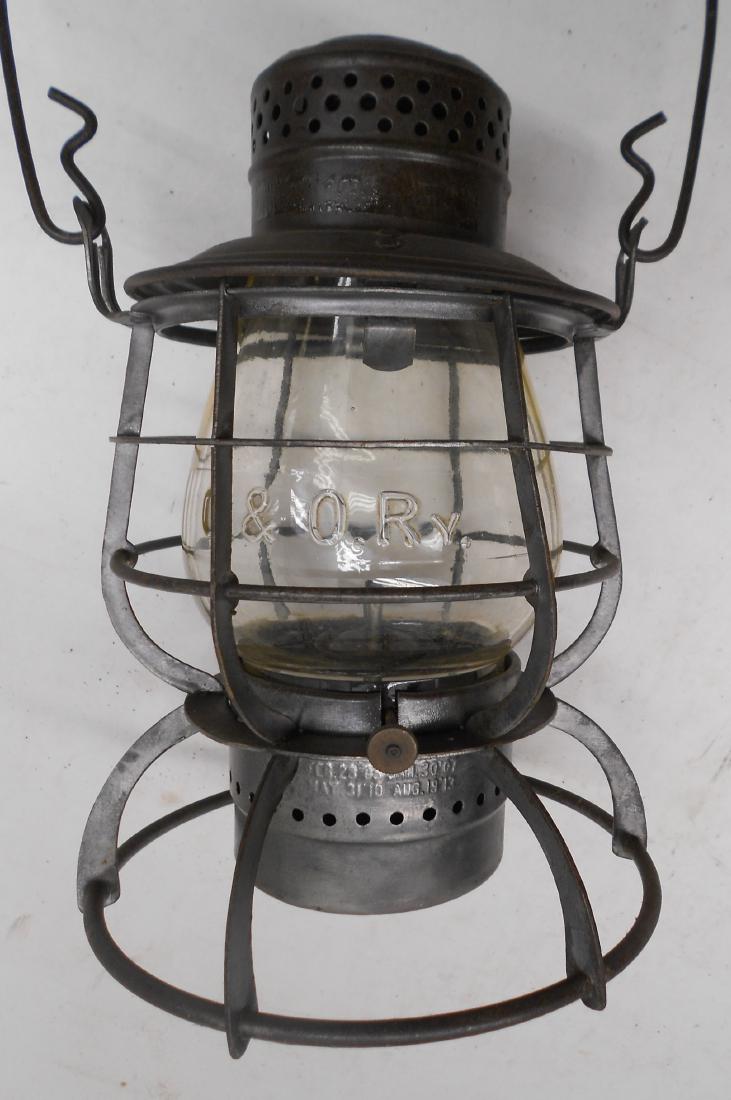 Chesapeake & Ohio Railway Armspear Lantern (1 of 5)