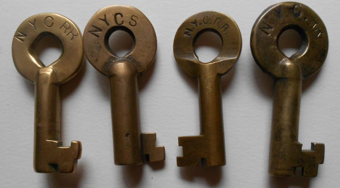 4 New York Central Brass Switch Keys (1 of 2)