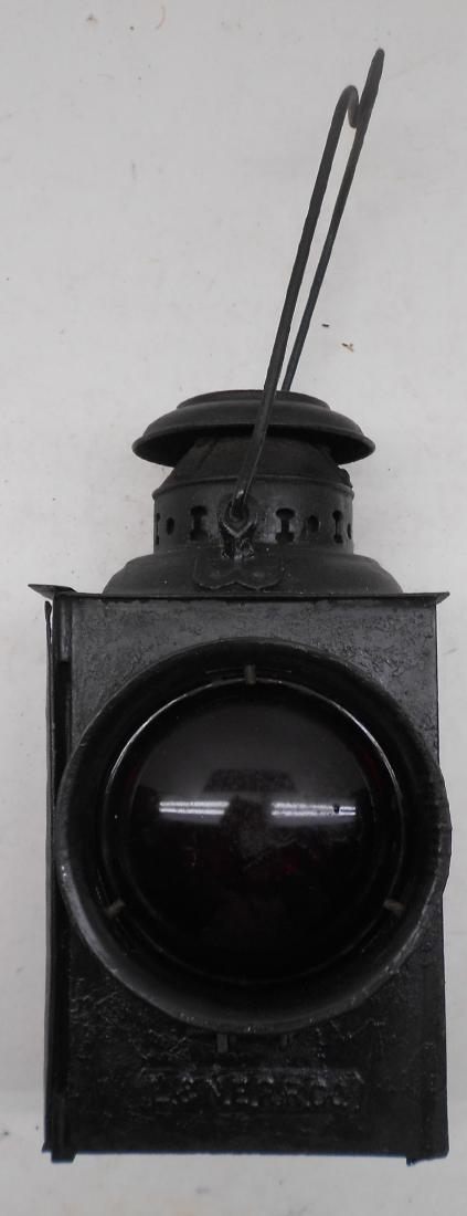 Lehigh & New England Railroad Gate Lamp (1 of 3)