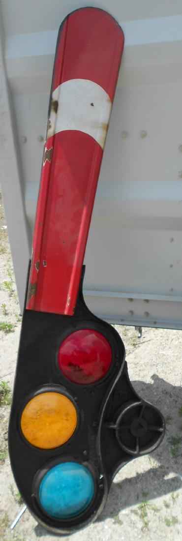 * Cast Iron Semaphore with Red Blade (1 of 5)