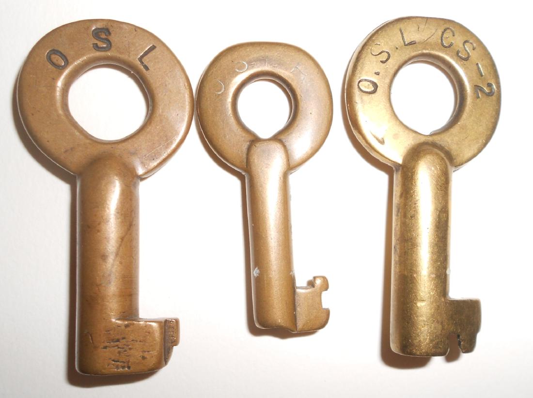 3 Oregon Short Line Switch Keys (1 of 2)