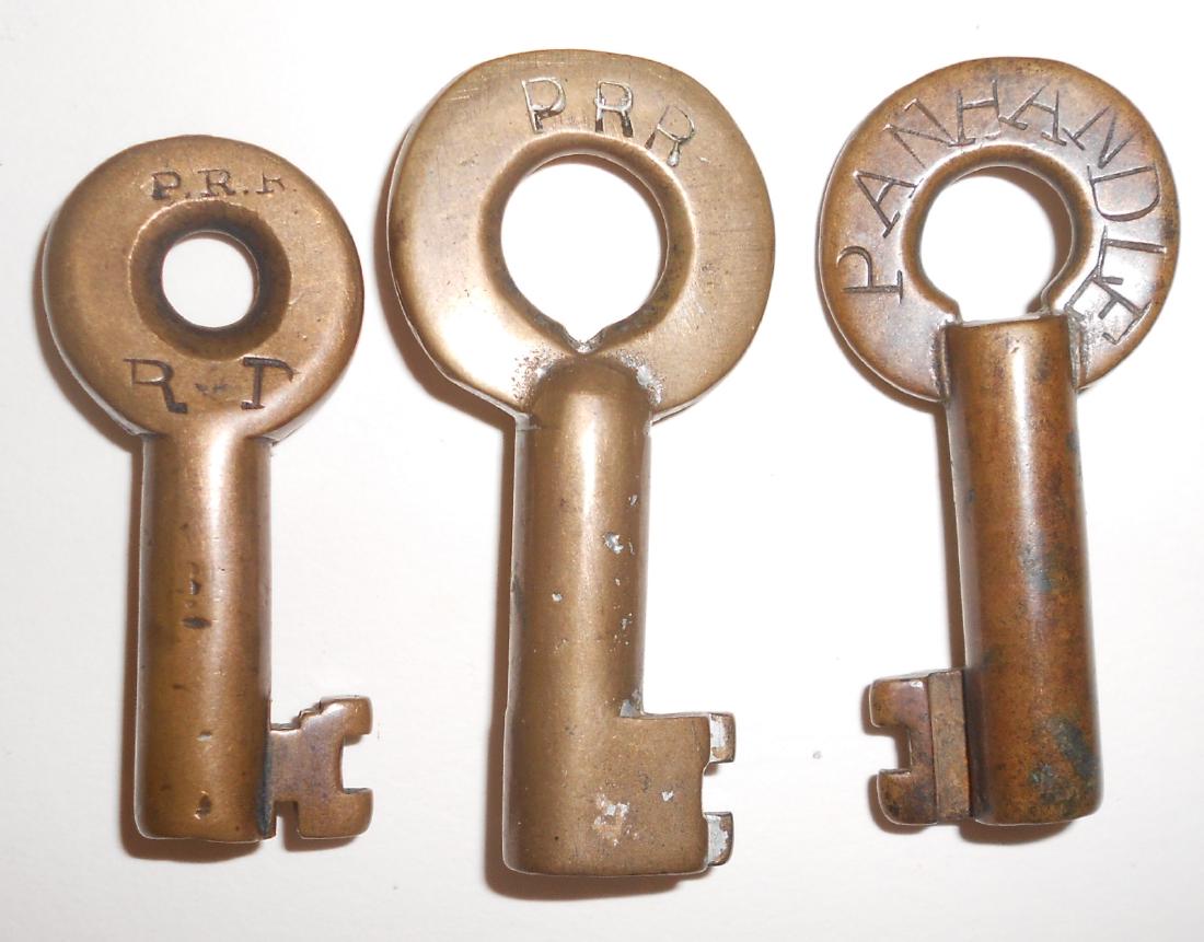 3 Pennsylvania Railroad Related Switch keys (1 of 2)
