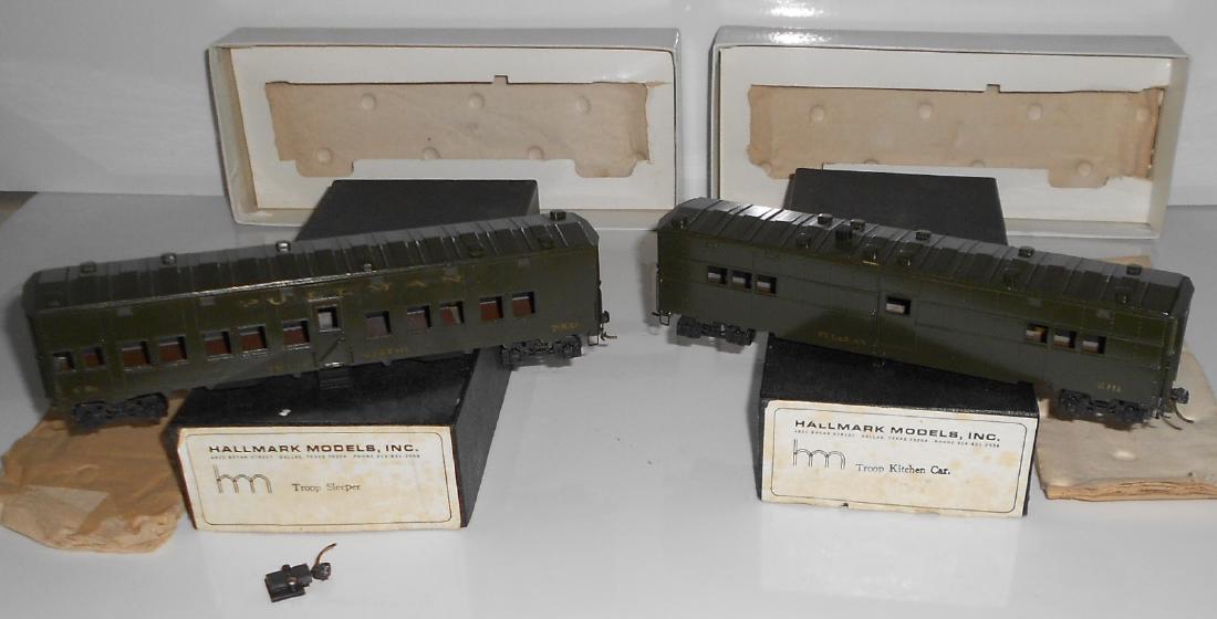 HO Brass 2 Hallmark Troop Cars - Painted Pullman (1 of 8)