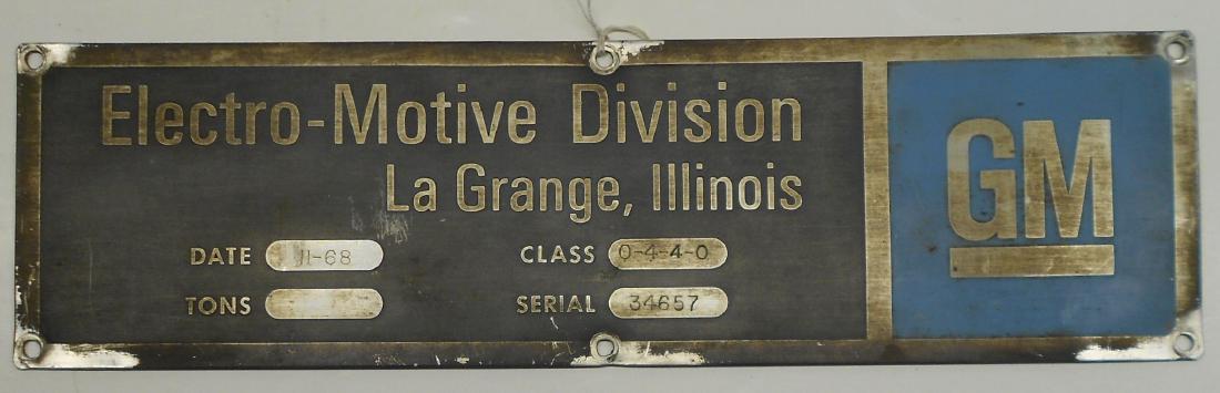 EMD Builder's Plate PC GP-40  #34657 (1 of 3)