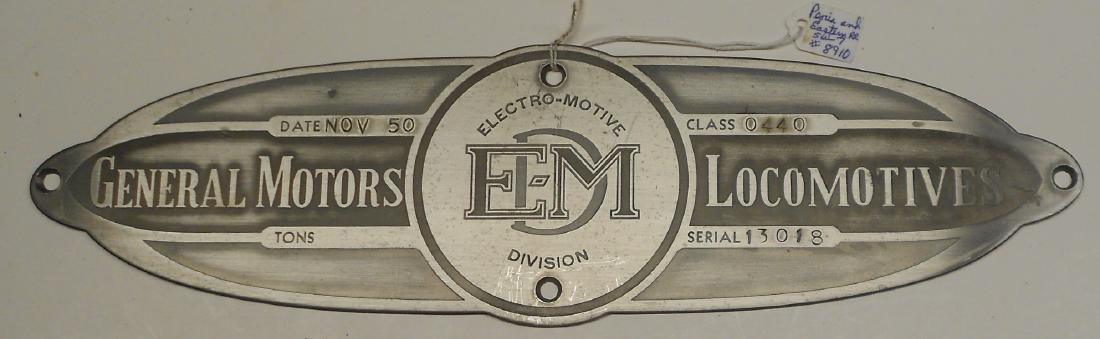 EMD Builder's Plate P&E SW7 #13018 (1 of 3)