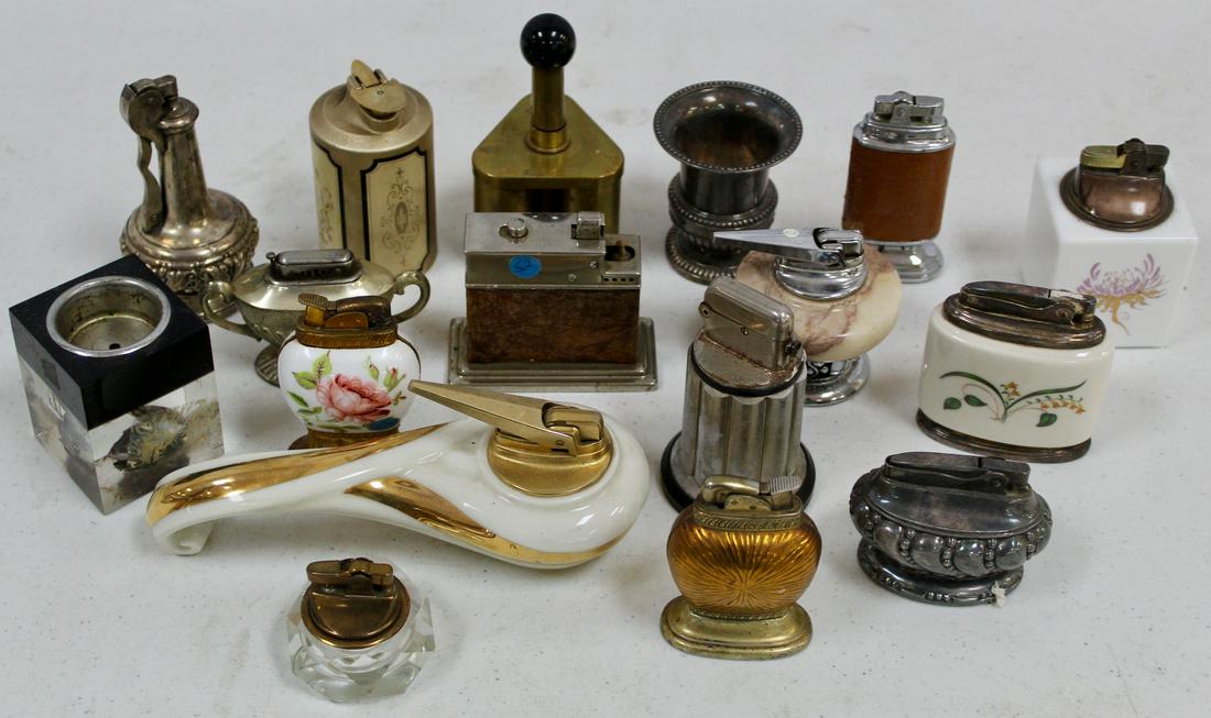 Table Lighters: Large Tray Lot of Vintage Table Lighters