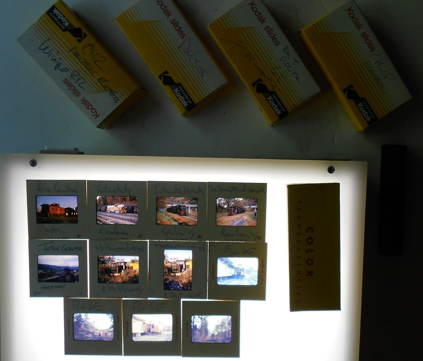 Alan Thomas Color Photo Slides - Canada: From the Alan Thomas collection a group of color slides with mixed subjects from Canada and a few Rdg and TC mixed into one box. Some nice diesel shots on the Canadian power. I think there are about 1