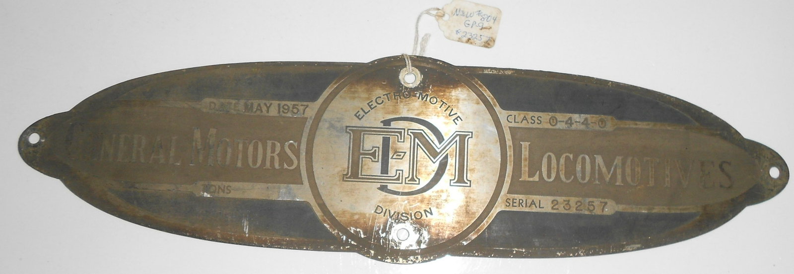 EMD Builder's Plate N&W GP-9 #23257: A General Motors (Electro Motive Division) diesel locomotive builder's plate from Norfolk & Western Railway GP-9 number 804. This is EMD serial number 23257. This is a standard hot dog plate measuring