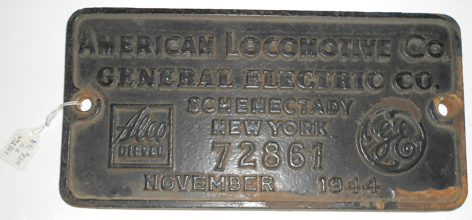 Alco Builder's Plate NYC S-2 Serial #72861: An Alco diesel locomotive builder's plate from New York Central S-2 switcher delivered as #8514 and then renumbered to 9709 in 1966. In 1966 it was reclassified as an "as-10m". This is American Locomo