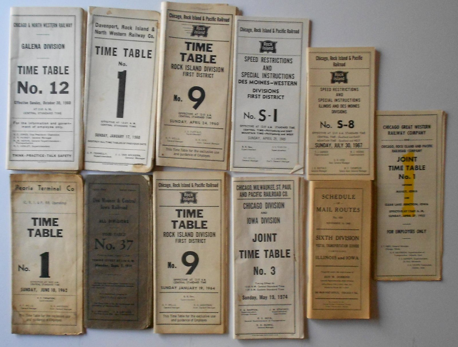 Employee Timetables: RI, Mail Routes Ill & IA: Employee related Timetables mostly Rock Island but Des Moines & Central Iowa #37 from 1931. Also 1931 Mail Routes of Illinois & Iowa 146 pages. Expect typical employee use with no real damage.