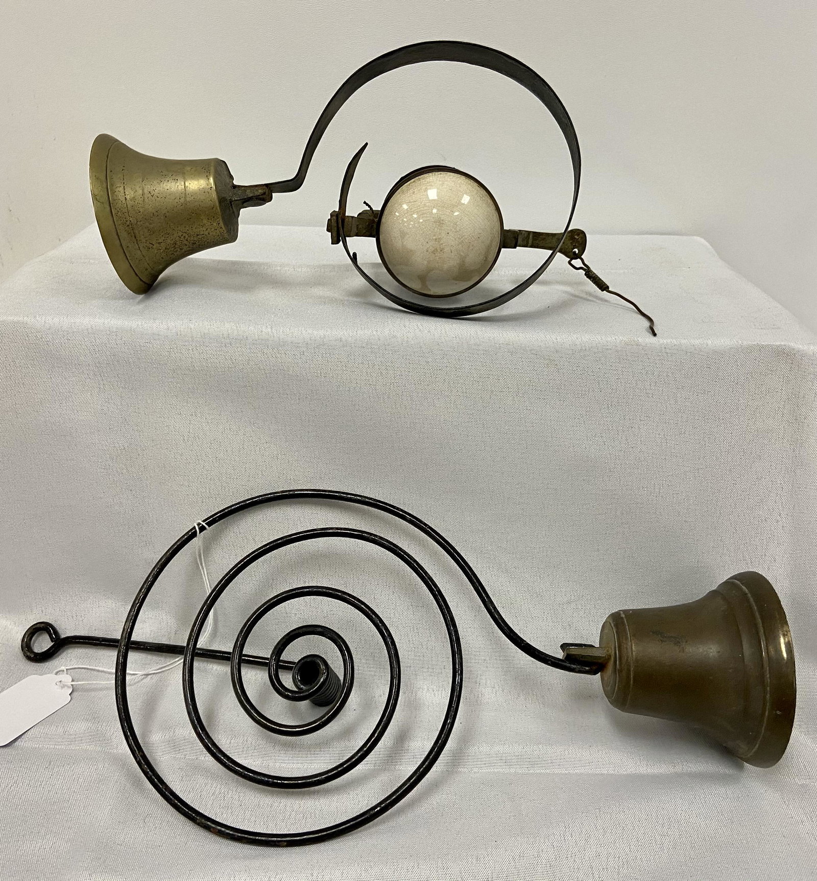 Two Country Store Doorbells: Two nice Country Store doorbells, see photos
