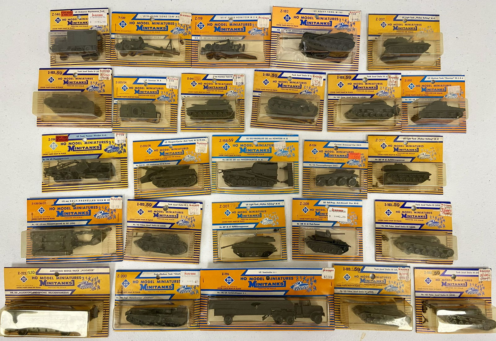 26 Roco HO Military Model Miniatures (1 of 1)