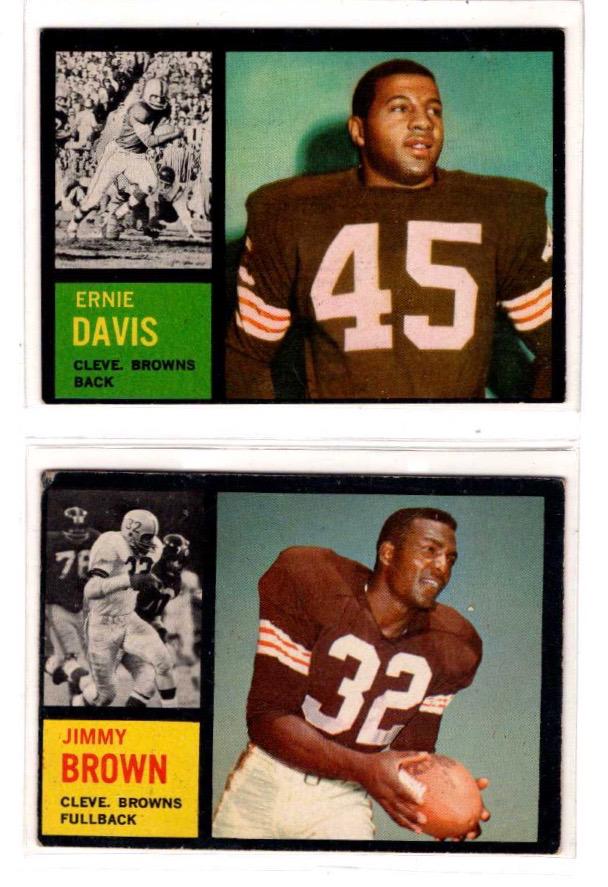 2 1962 Topps Football, # 28 Jim Brown, 36 Ernie Davis (1 of 2)