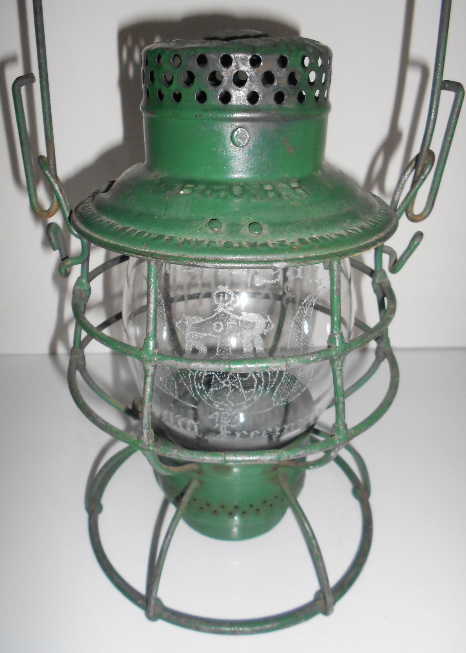 B&O Reliable Lantern - Ornate BRT Engraving (1 of 7)