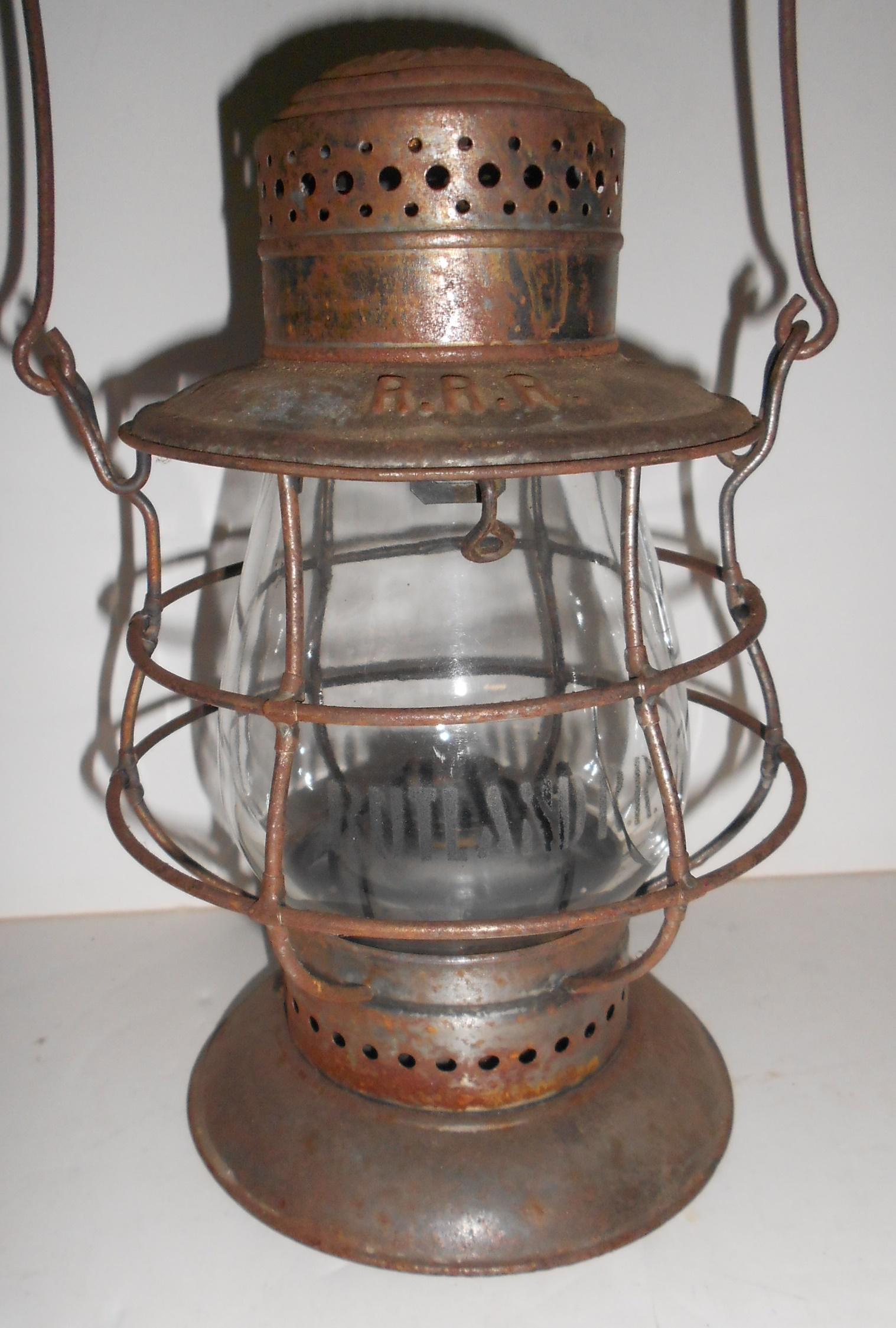 Rutland Railroad Bellbottom Lantern etched Globe as is (1 of 6)