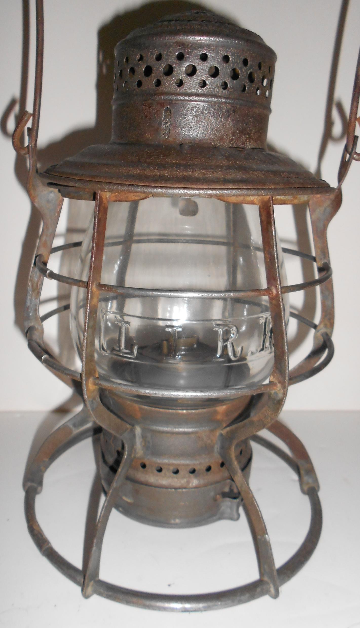 Long Island RR A&W Lantern - Fine cast LIRR Globe (1 of 5)