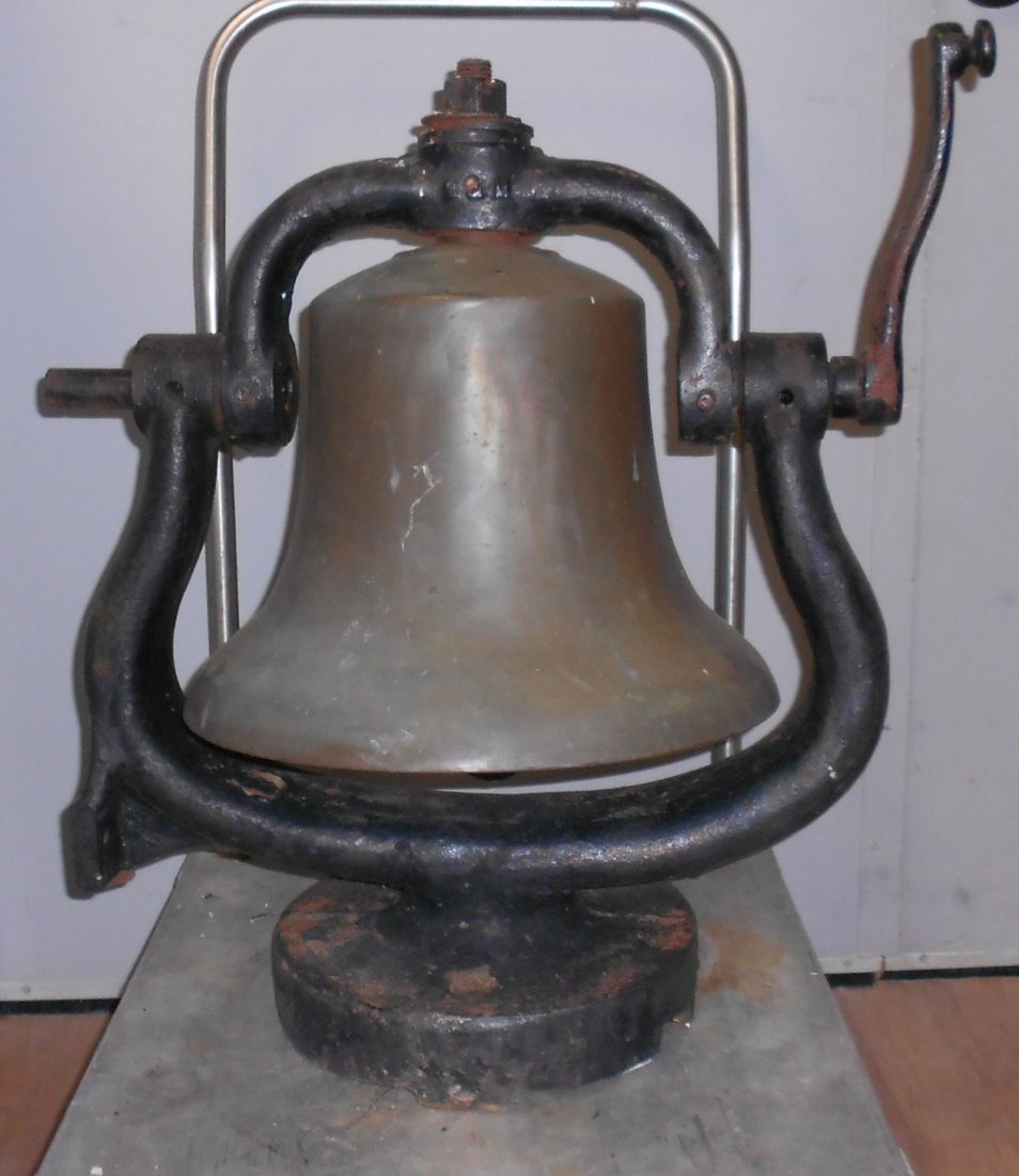 * Boston & Maine Locomotive Bell #3237, J1e, 4-4-2 (1 of 6)