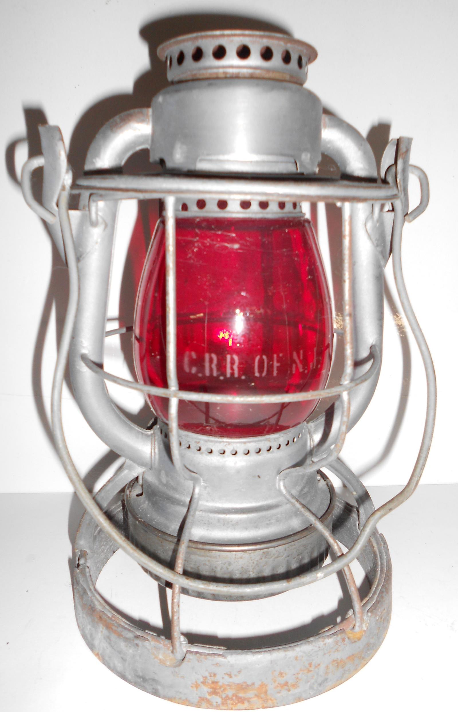 Central Railroad of New Jersey Vesta Lantern (1 of 5)