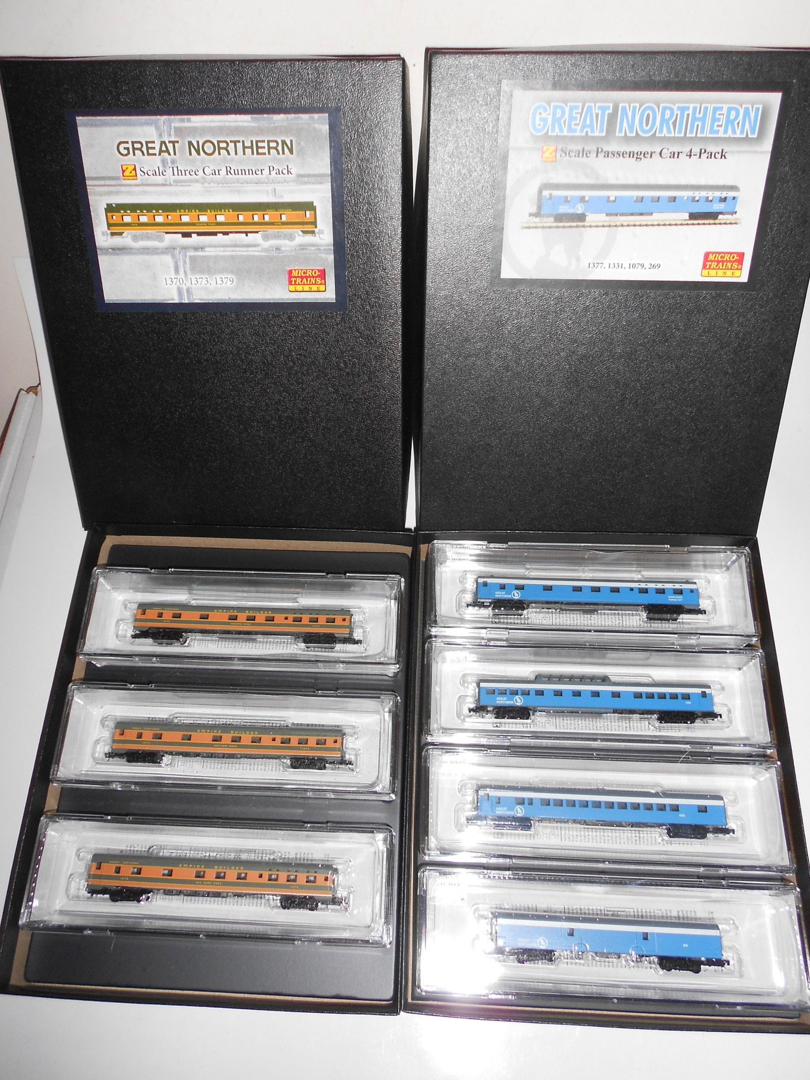 Z Scale Micro Trains Great Northern Passenger Sets (1 of 4)