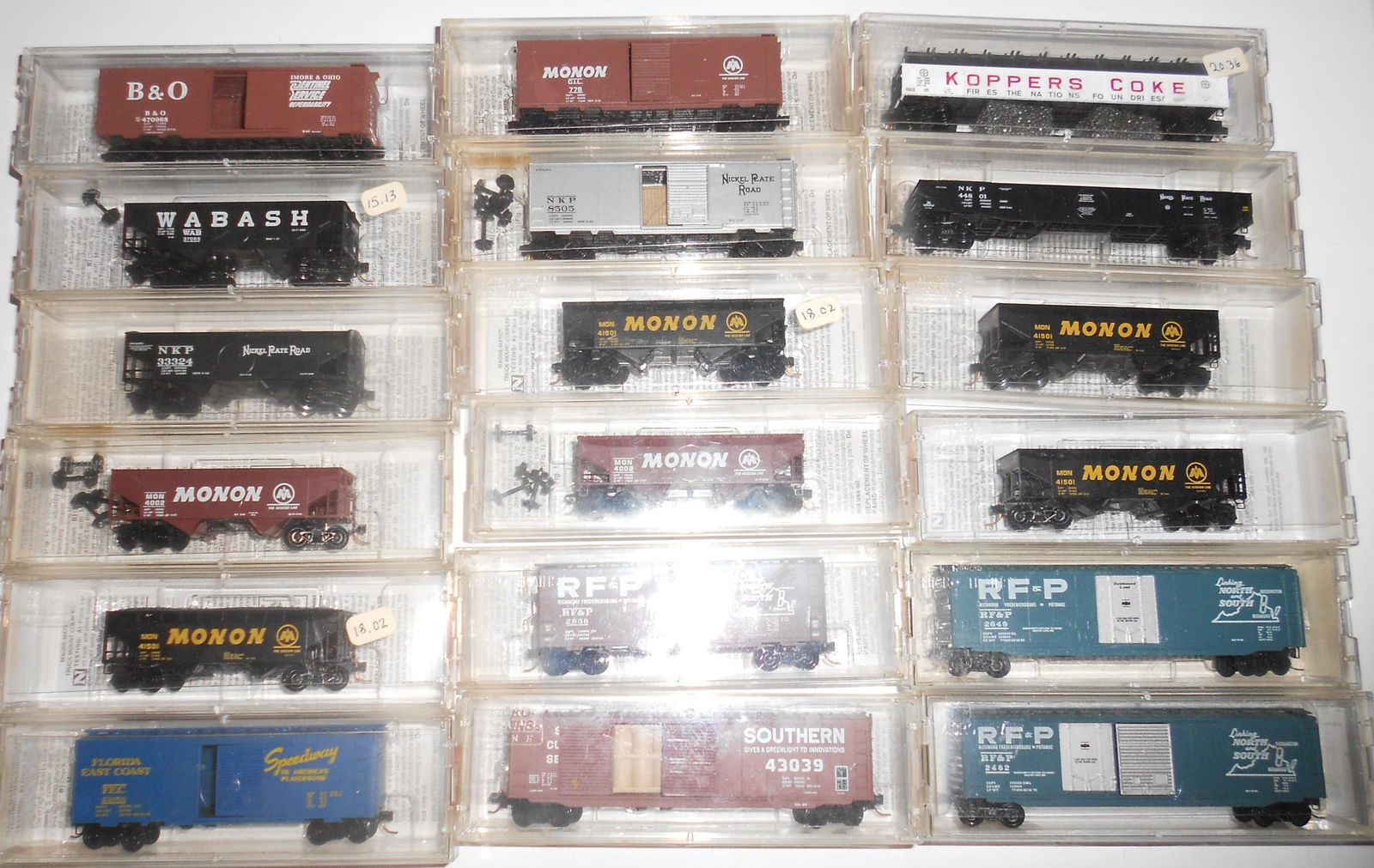 N Scale 18 Micro Trains South & Midwest Freights (1 of 3)
