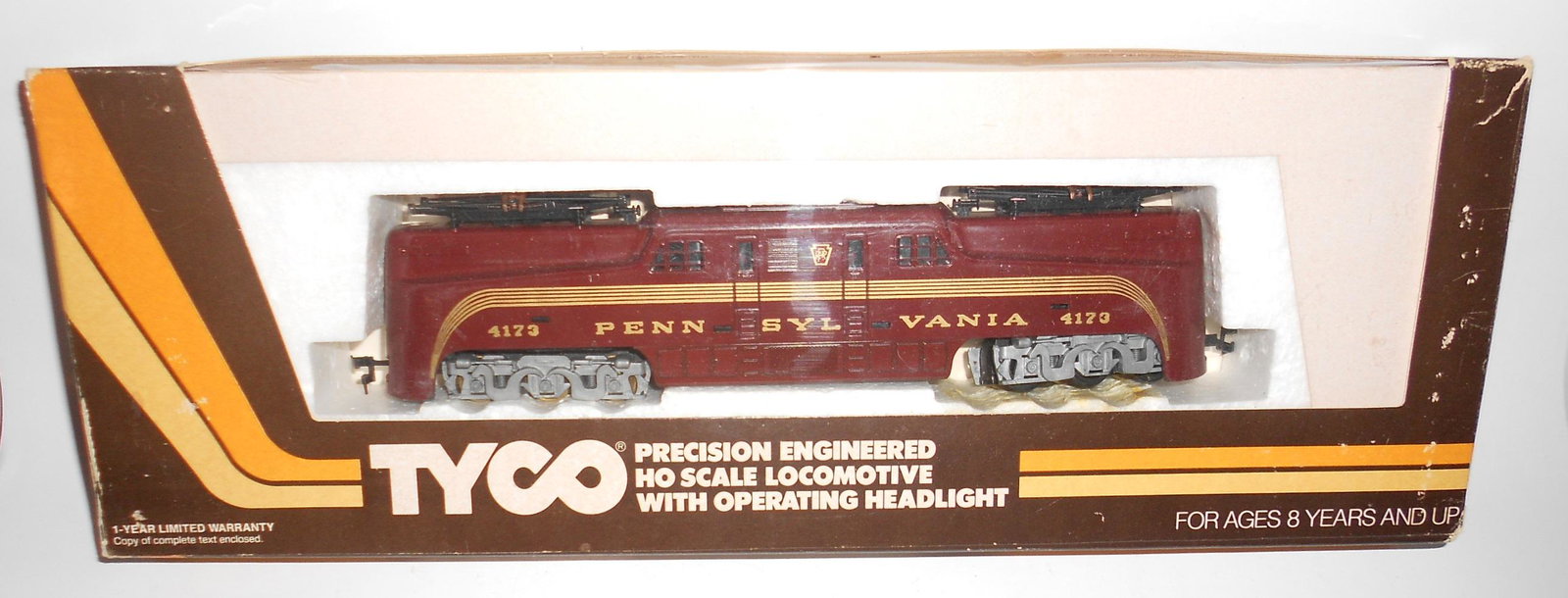 HO Scale Tyco Boxed Pennsylvania GG-1 Electric (1 of 3)