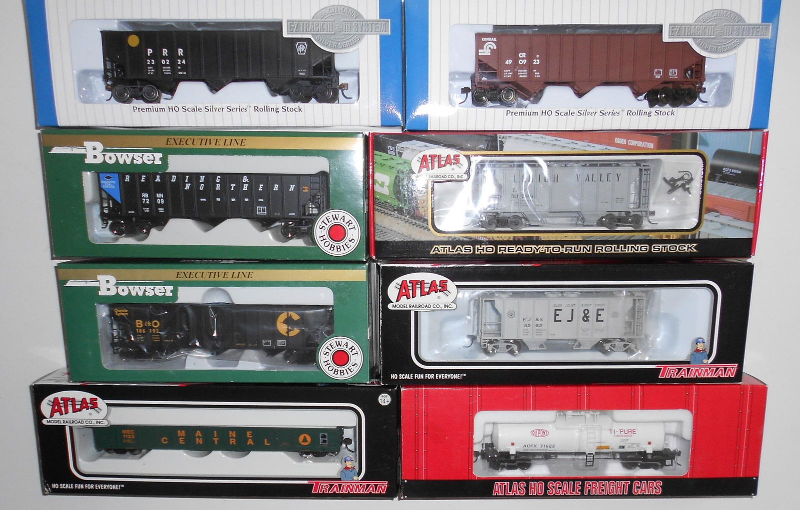 HO Scale 8 RTR Freight Cars: Bowser, Atlas, Bachmann (1 of 2)
