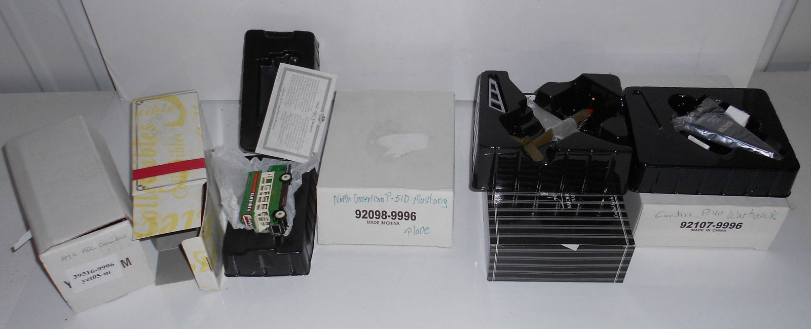 Matchbox Platinum Planes & Double Decker Bus (1 of 4)