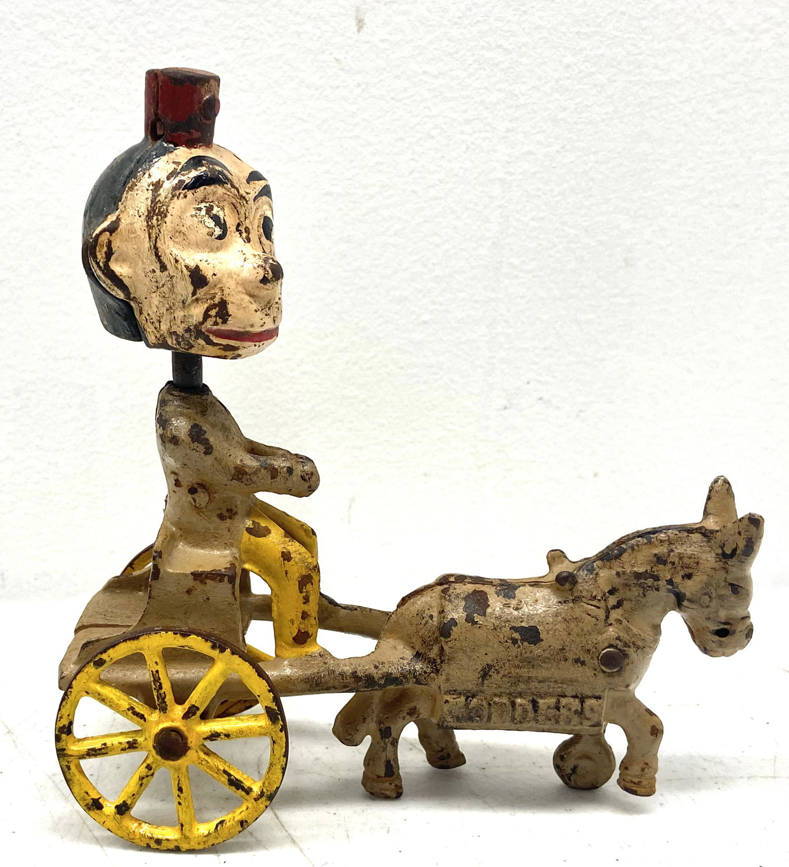 Happy Hooligan Nodder Toy (1 of 3)