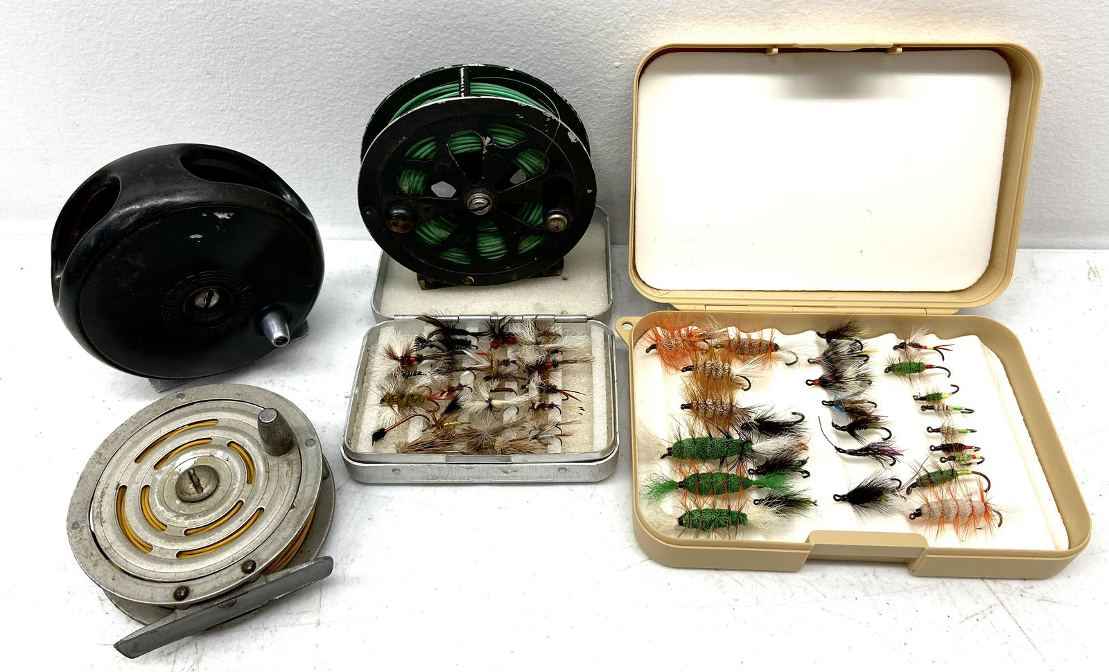 Vintage Reels and Orvis Flies (1 of 3)