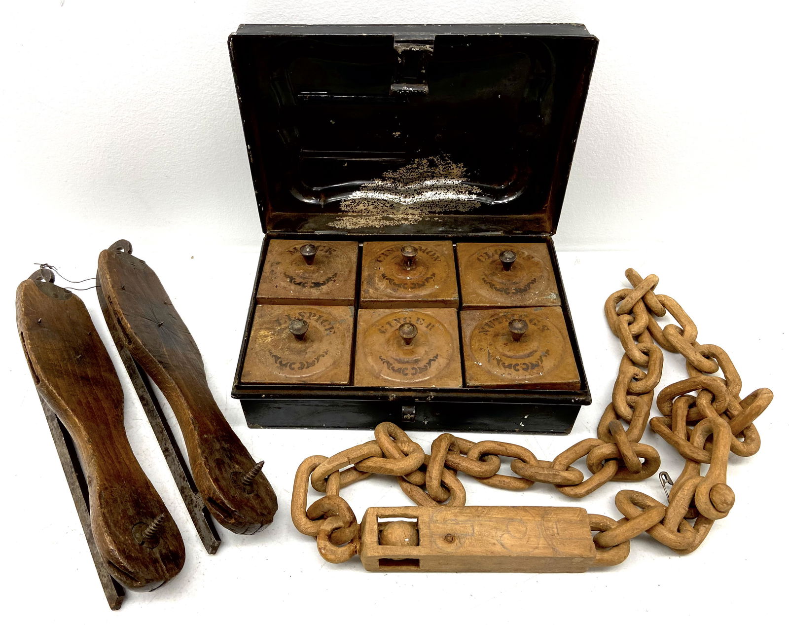 Country Collectibles (1 of 3)