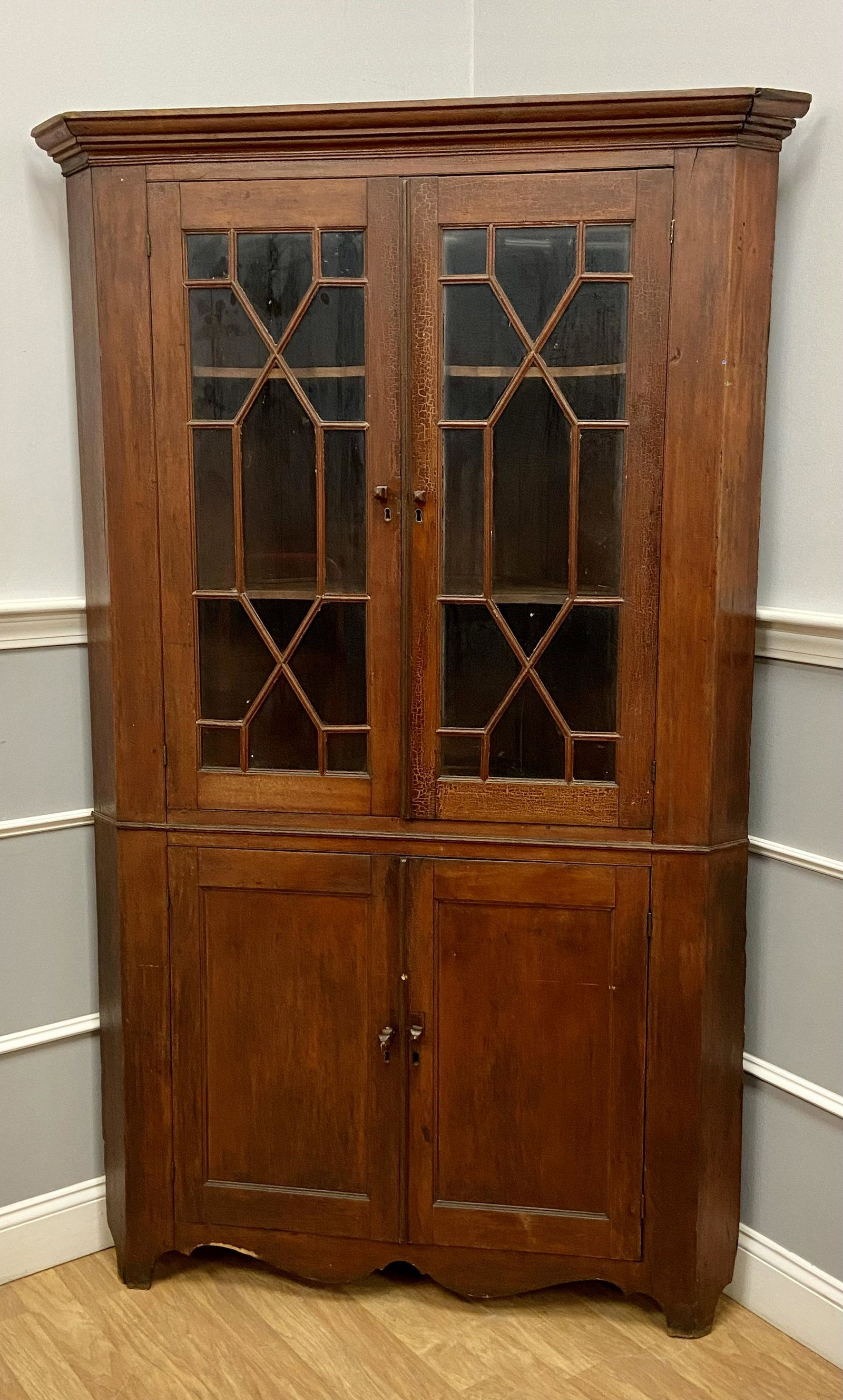Antique Corner Cupboard (1 of 4)
