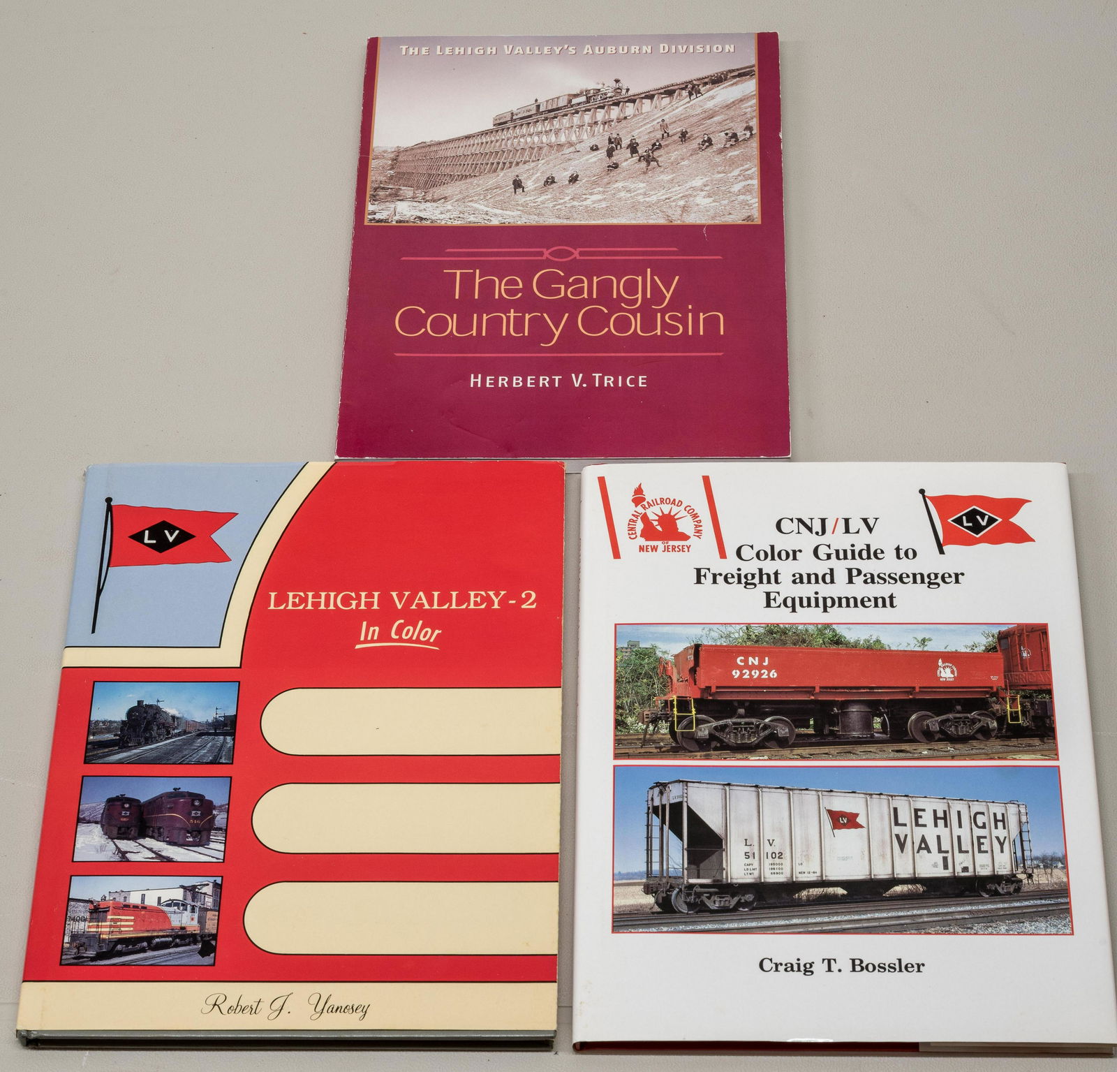 3 Lehigh Valley Railroad Books: Color + (1 of 1)