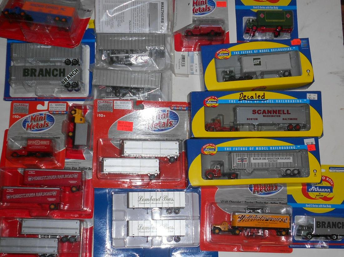 HO Scale Vehicles & Trailers Mini-Metals, Athearn 22 (1 of 3)