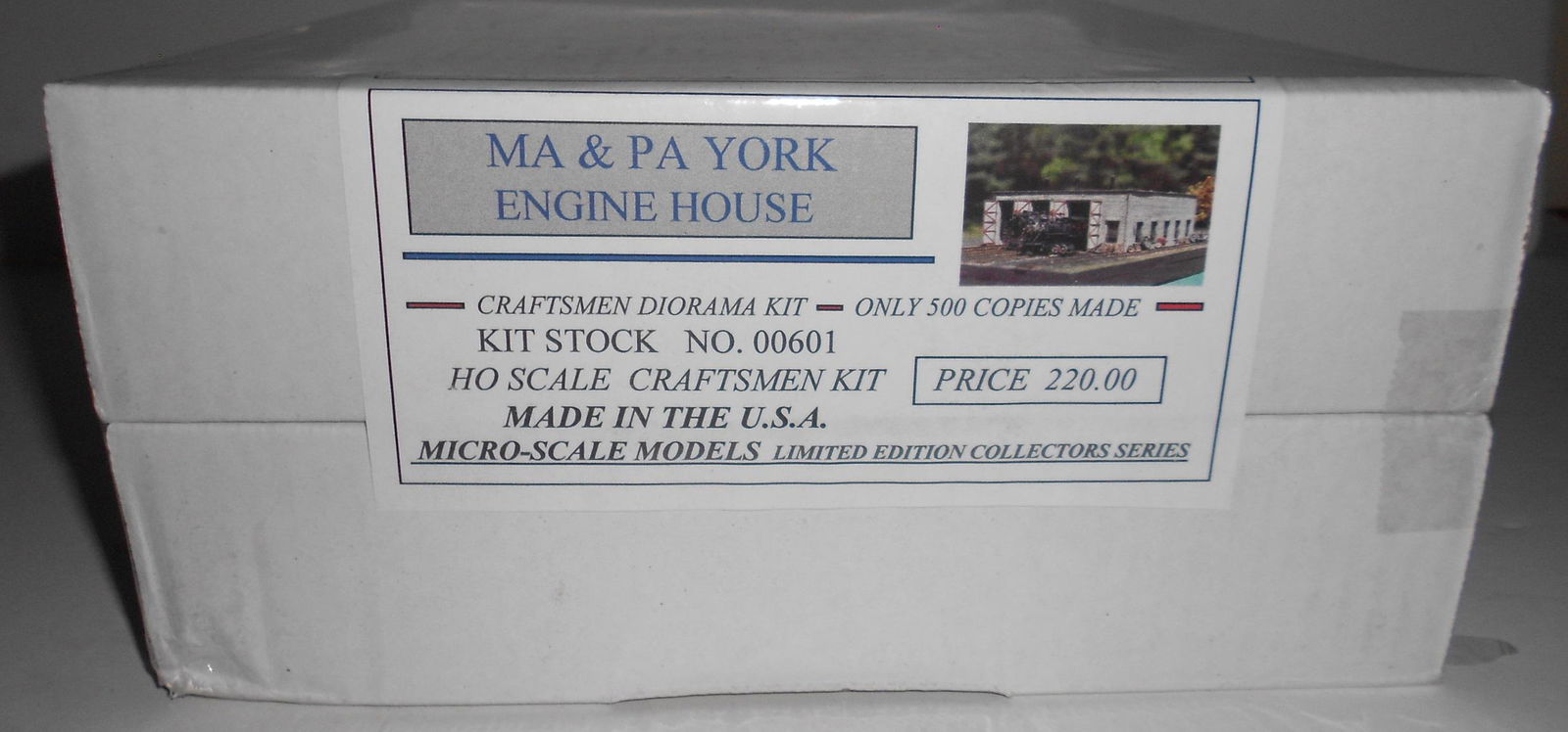 HO Scale Micro-Scale Ma & Pa Engine House Kit (1 of 3)