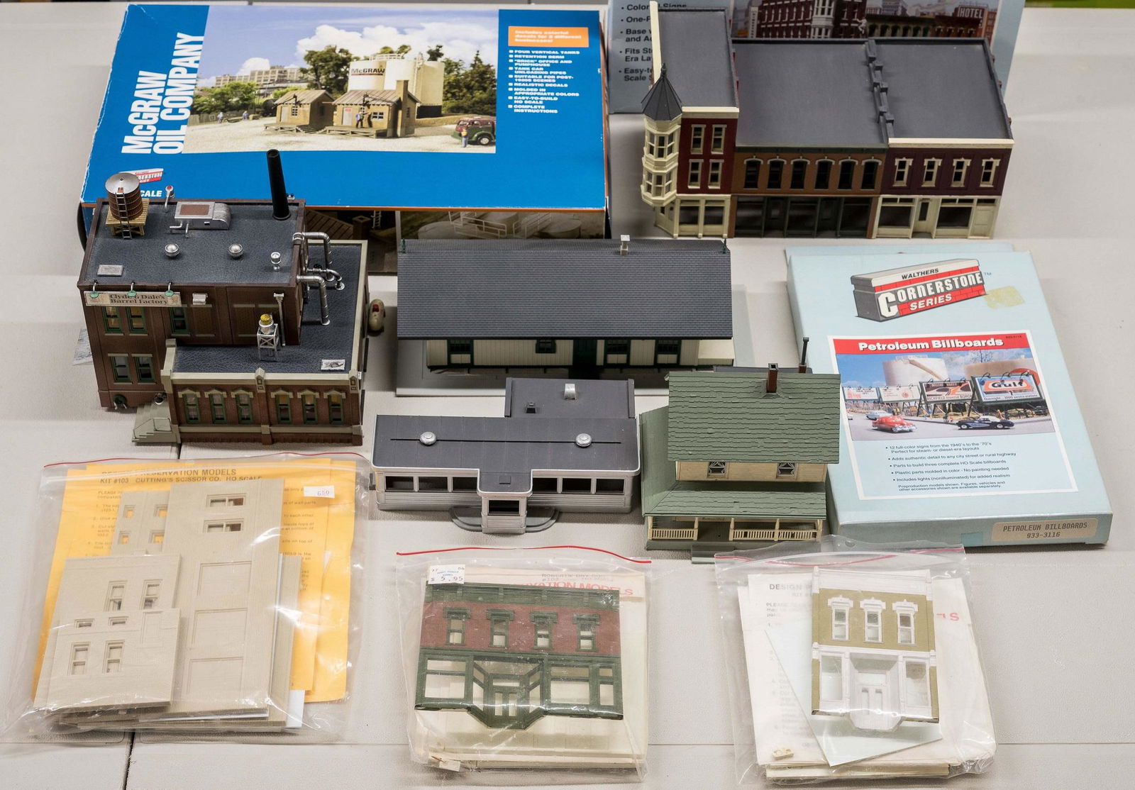 HO Scale Building Kits - Craftsman Assembled (1 of 1)
