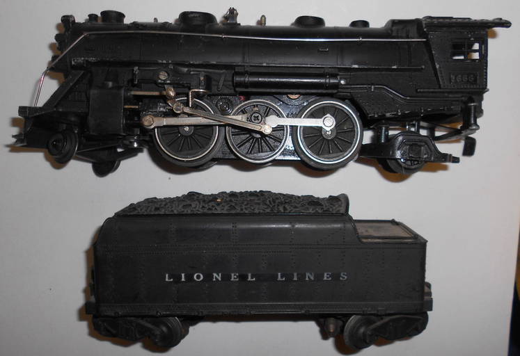 Lionel 1666 Steam Locomotive 2466w Tender