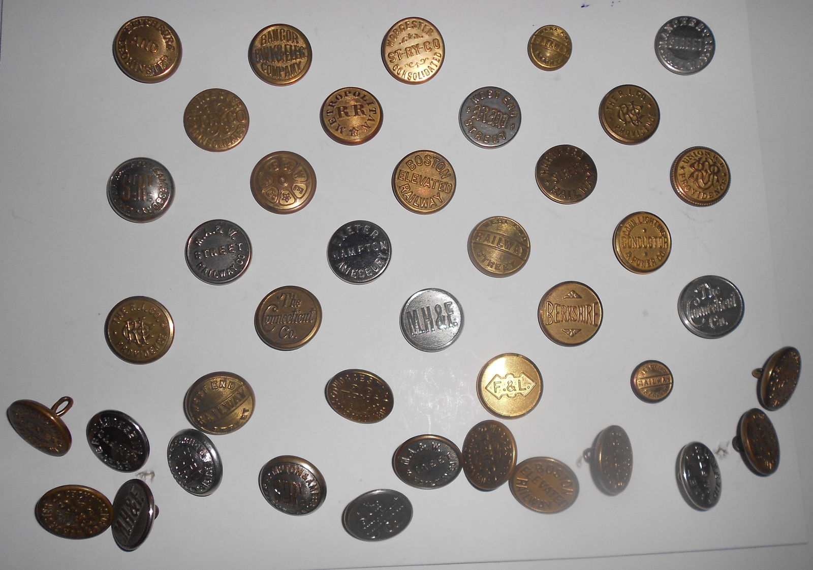 Street Railway Uniform Buttons (41+-) New England (1 of 3)