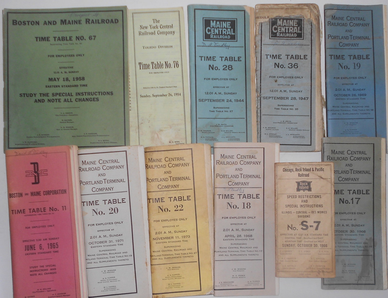 Railroad Employee Timetables (11) MEC/PT B&M (11): Group of 11 employee timetables, most from New ENgland one going back to WWII. Quite a few Maine Central / Portland Terminal issues. Condition varies a lot.