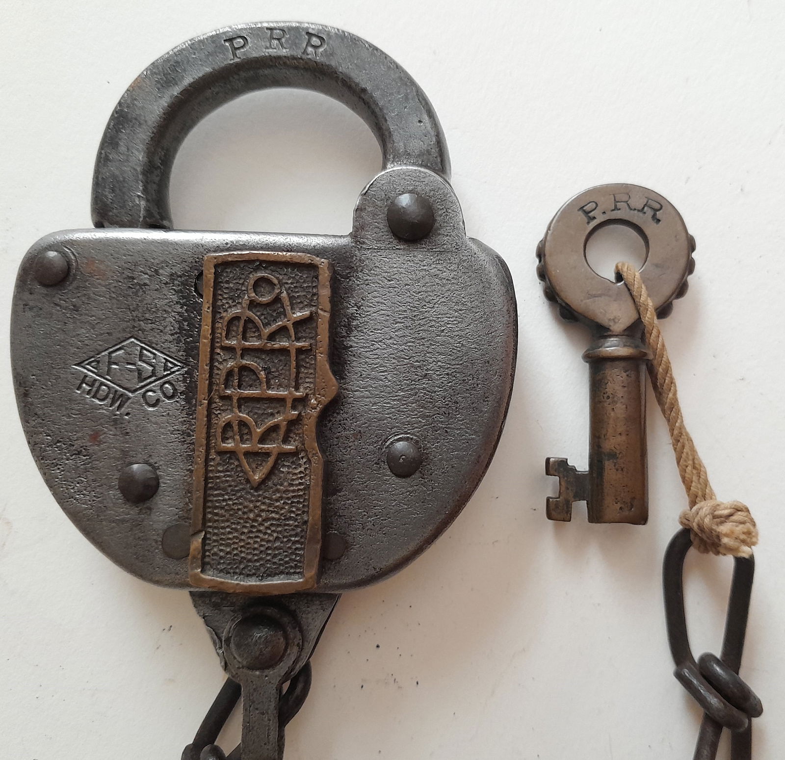 Pennsylvania Railroad Lock with Initials cast on Dust Cover + Knobby Key (1 of 2)