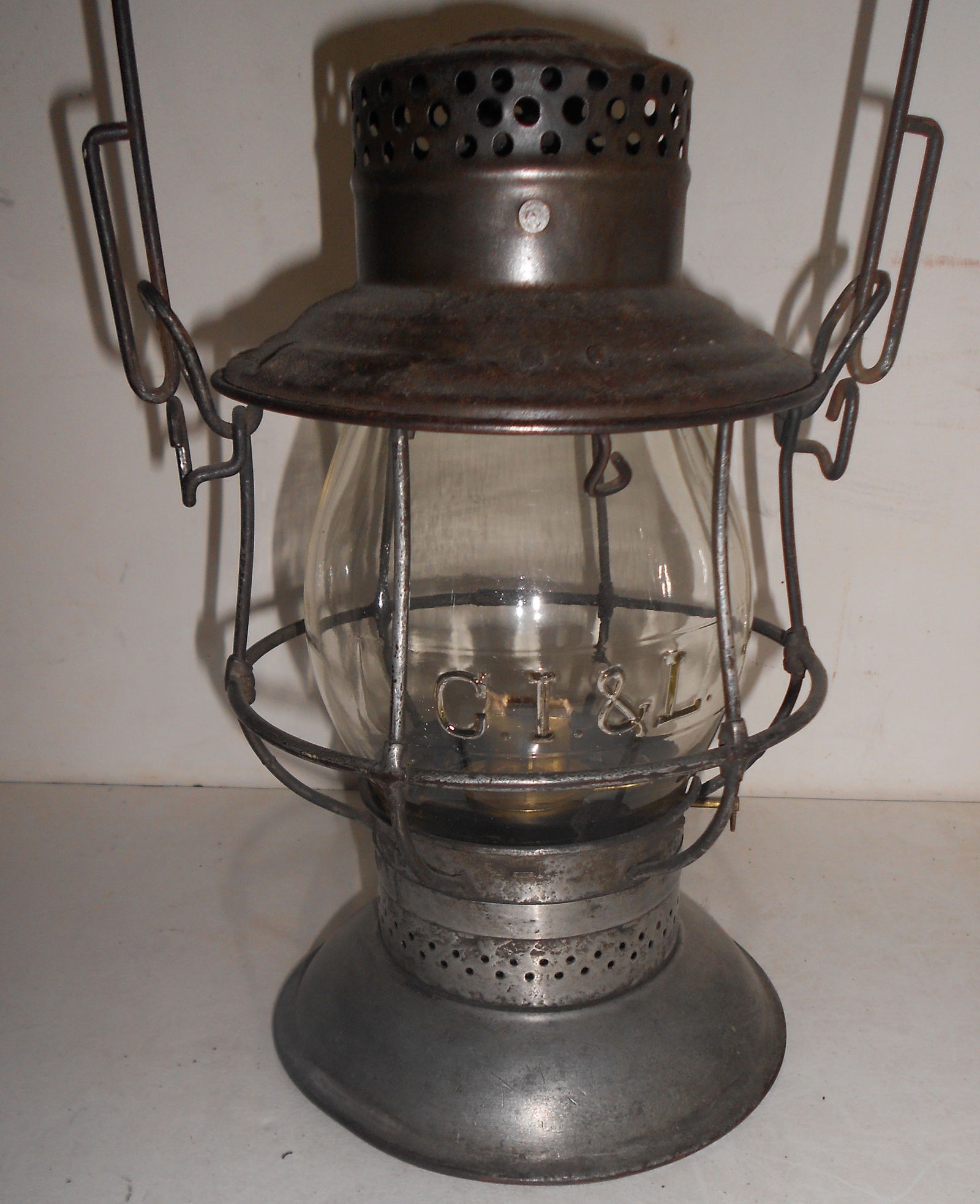 Monon Route Adlake Bellbottom Lantern Clear Cast "CI&L" Globe (1 of 6)