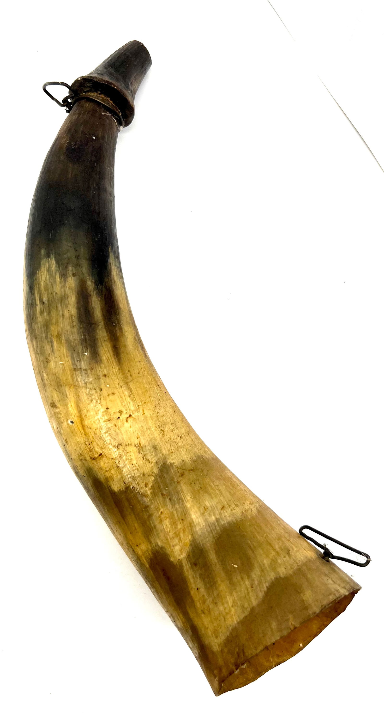 Powder Horn: Powder Horn of Good Age Bottom Fell Out long Ago