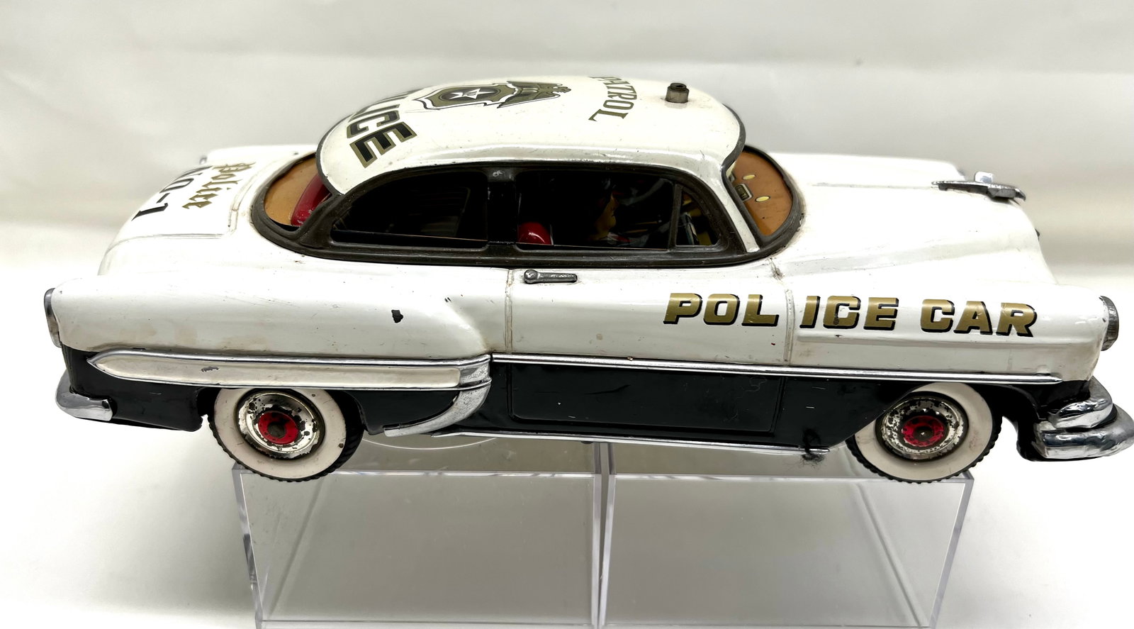 Marusan Police Patrol Car (1 of 4)