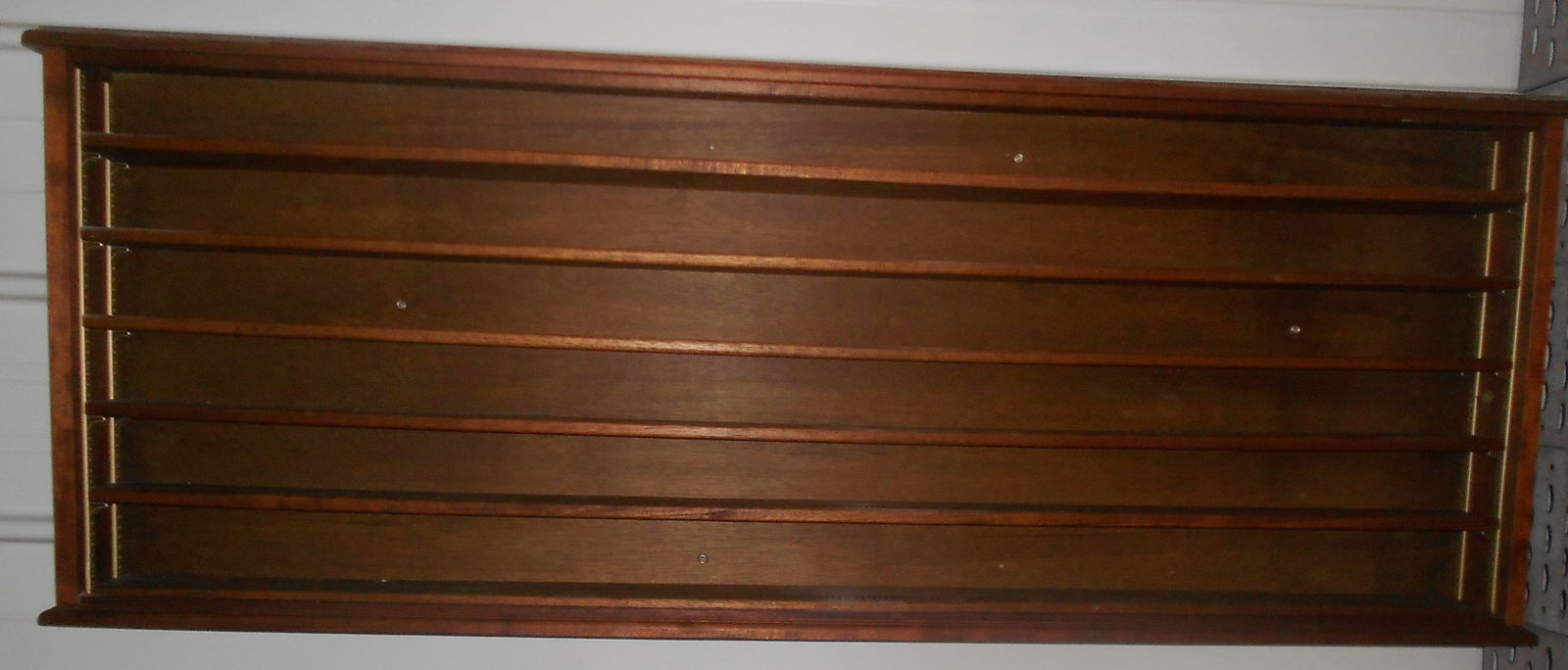 HO Scale Display Case 72" x 27" - 5 Shelves (1 of 4)