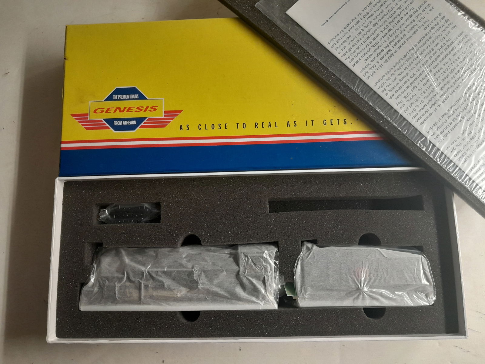 HO Scale Athearn Genesis 2-8-2 Locomotive GTR (1 of 3)