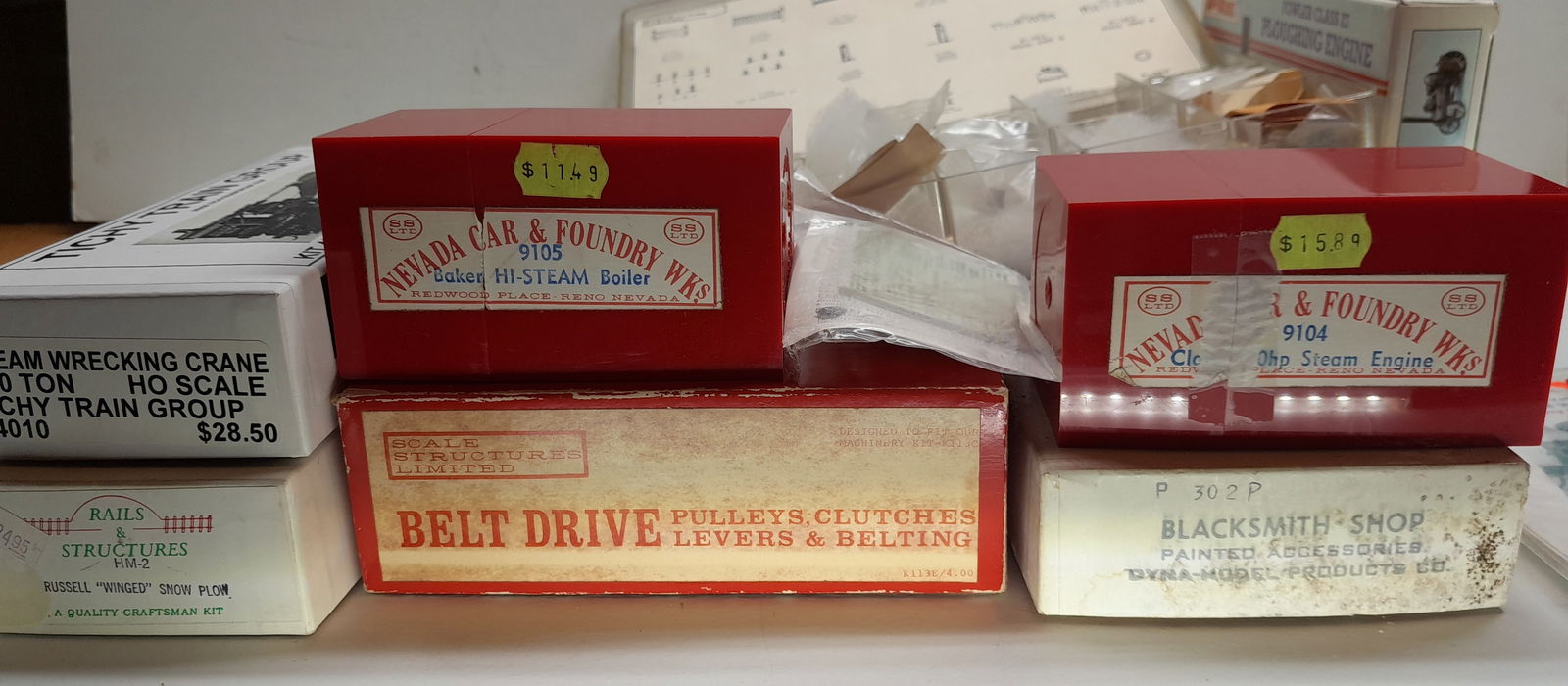 HO Scale Kits: Cars, Structures, Details (1 of 3)