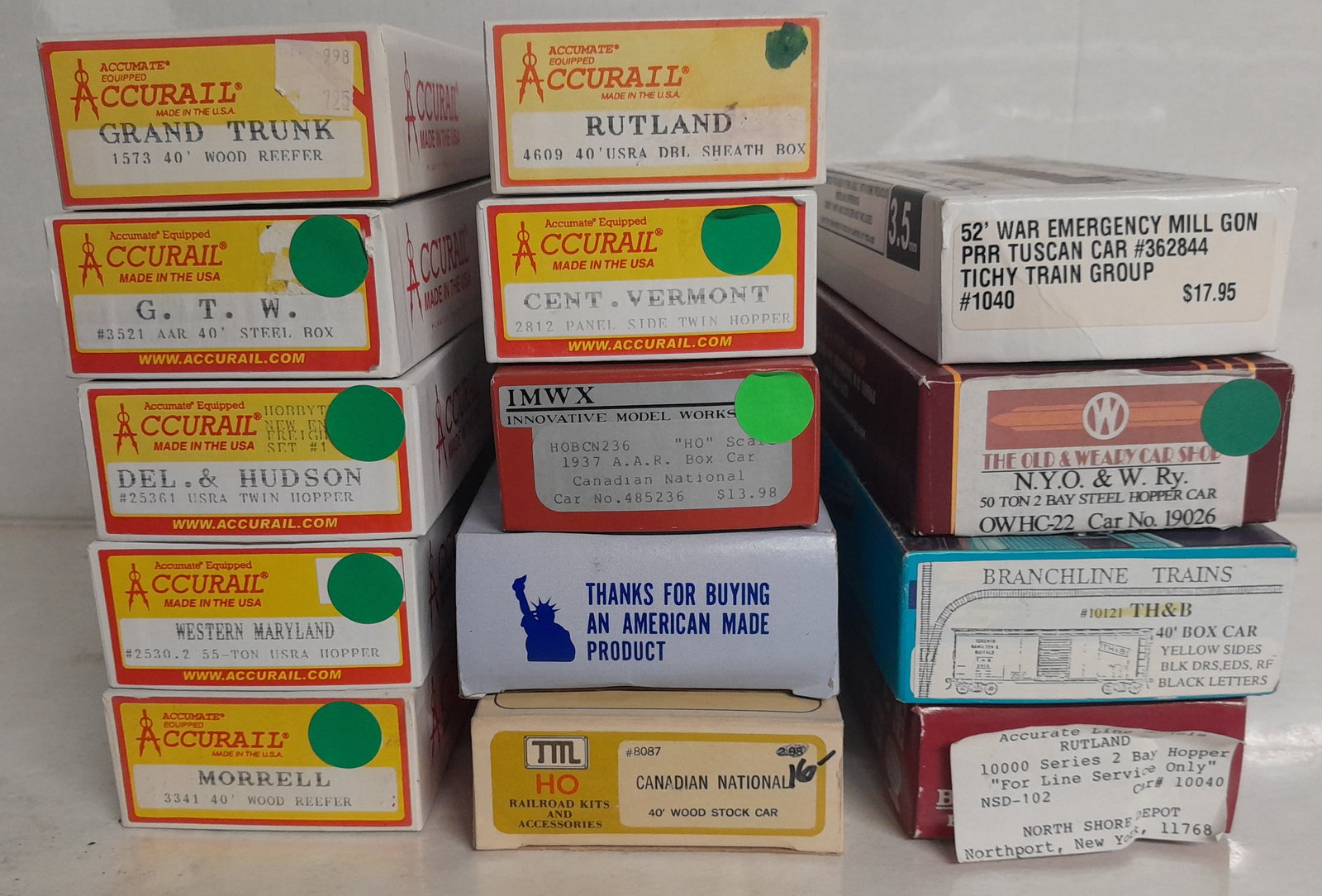 HO Scale 14 Built up Freight Car Kits (1 of 2)