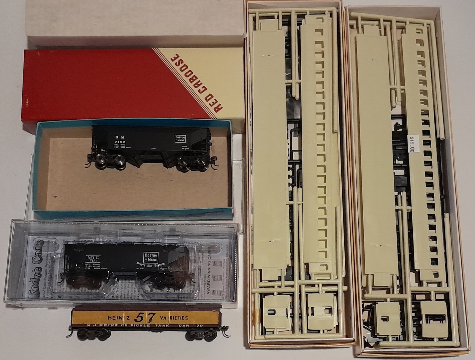 HO Scale Car Kits & Builtups - one custom (1 of 3)