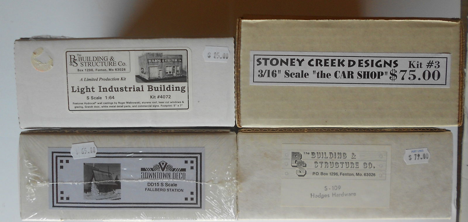 S Scale Structure Kits Various Manufacturers (4) (1 of 3)