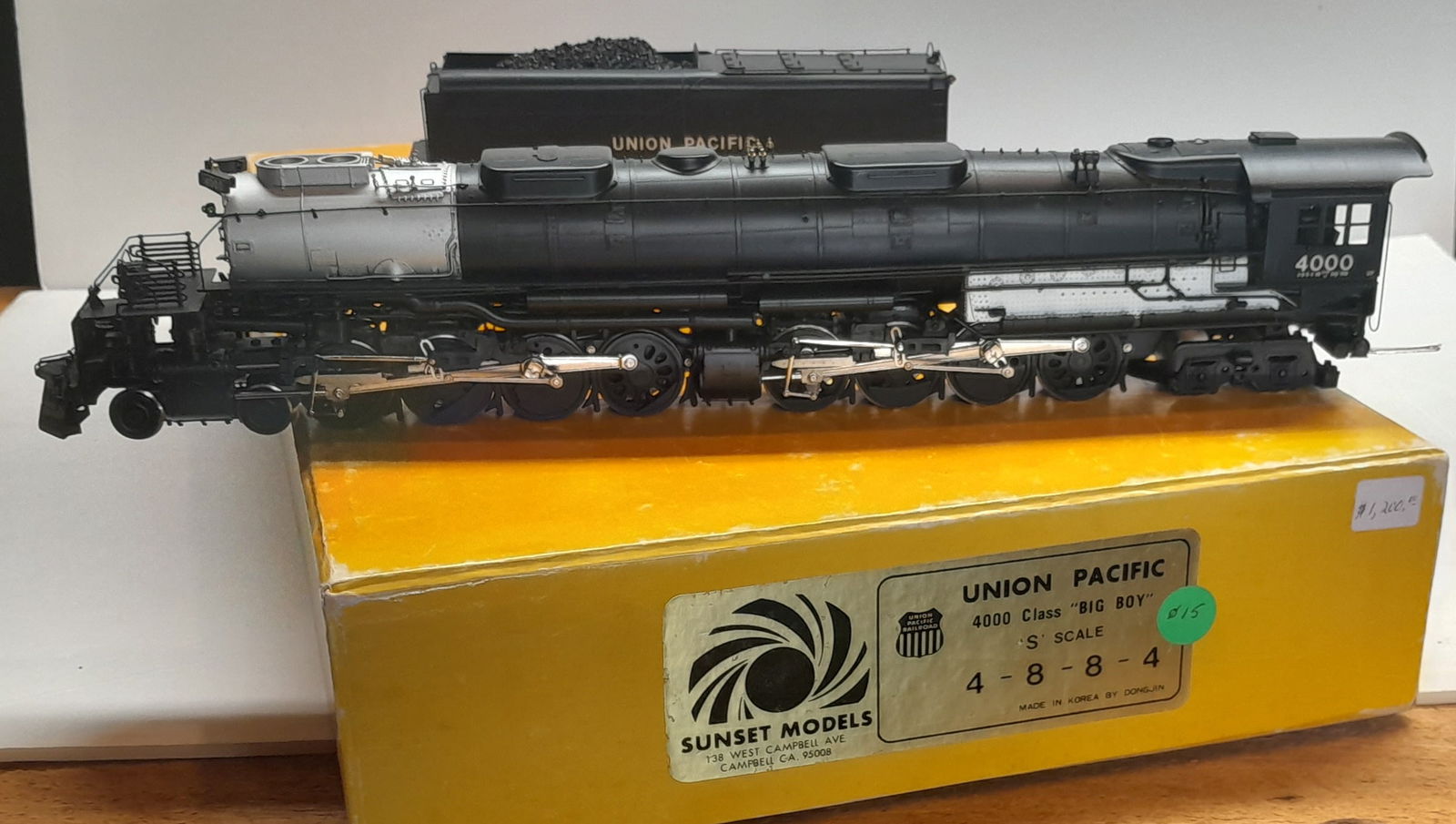 S Scale Brass - Sunset UP 4000 "Big Boy" nice paint (1 of 5)