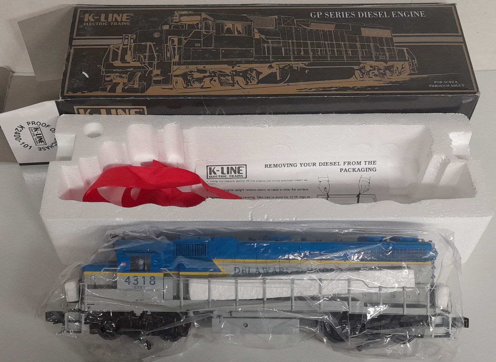 K-Line O Gauge D&H GP-38 Diesel Locomotive (1 of 4)